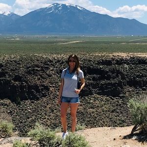 Meet your Posher, Stacey